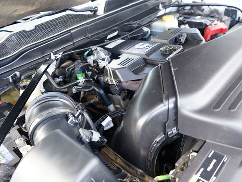 Used 2020 RAM 2500 Laramie image 12