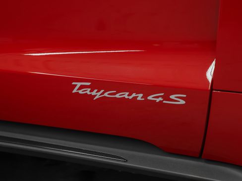 Certified 2023 Porsche Taycan 4S image 15