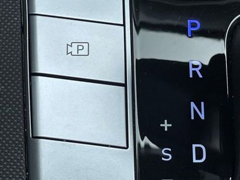 Certified 2023 Hyundai Elantra SEL FWD image 29