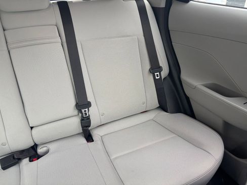 Used 2025 Hyundai Kona SEL image 33