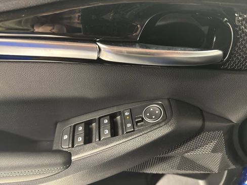 Certified 2025 Kia Seltos X-Line image 17