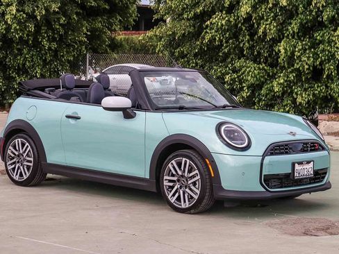 Used 2026 MINI Cooper S FWD image 12