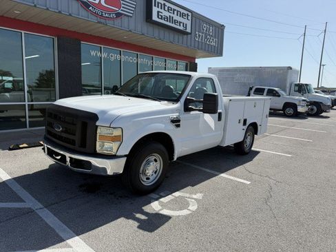 Used 2008 Ford F250 XL image 1