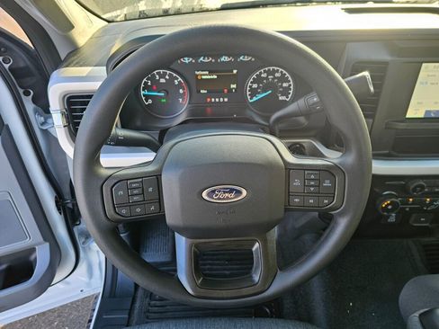 New 2026 Ford F250 XL w/ XL Off-Road Package image 11