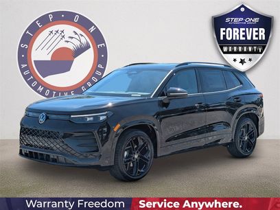 New 2025 Volkswagen Tiguan SE R-Line