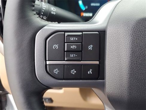 Used 2024 Ford F450 Lariat w/ Chrome Package image 21