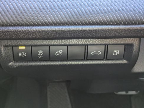 Used 2025 Toyota Camry SE w/ Multimedia Upgrade Package image 13