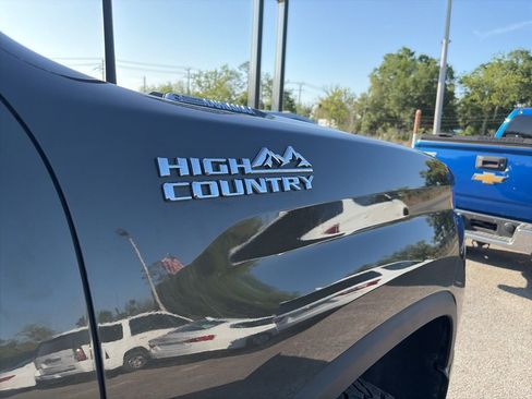 Used 2023 Chevrolet Silverado 3500 High Country AWD/4WD image 10