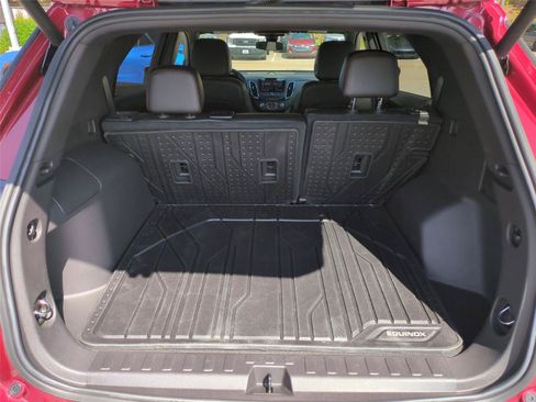 Used 2024 Chevrolet Equinox RS w/ RS Leather Package FWD image 31