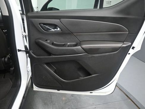 Used 2019 Chevrolet Traverse LS AWD/4WD image 18