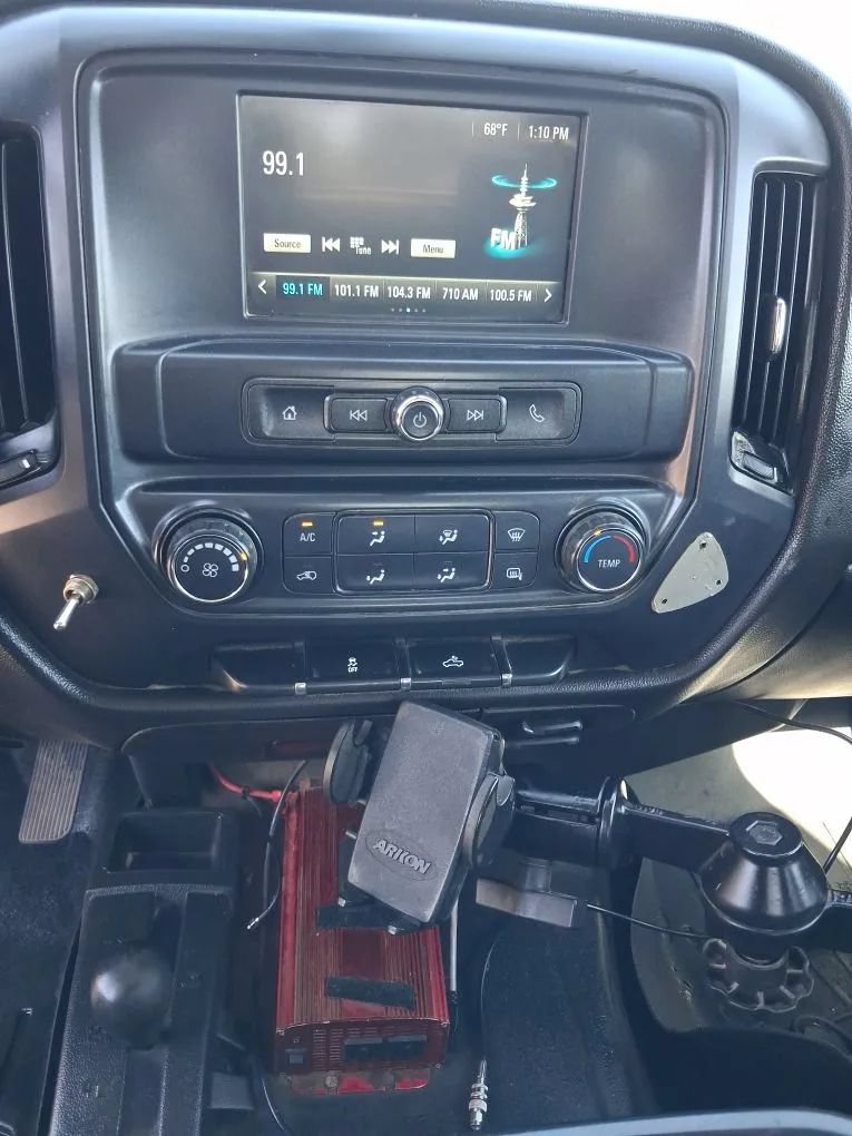 Used 2019 Chevrolet Silverado 2500 W/T AWD/4WD image 28