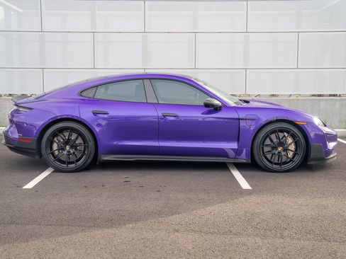 Used 2025 Porsche Taycan Turbo GT image 8