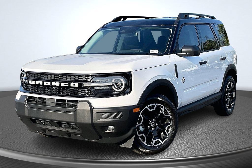 New 2026 Ford Bronco Sport Outer Banks AWD/4WD image 2