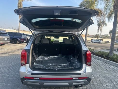 New 2025 Hyundai Palisade SE image 31