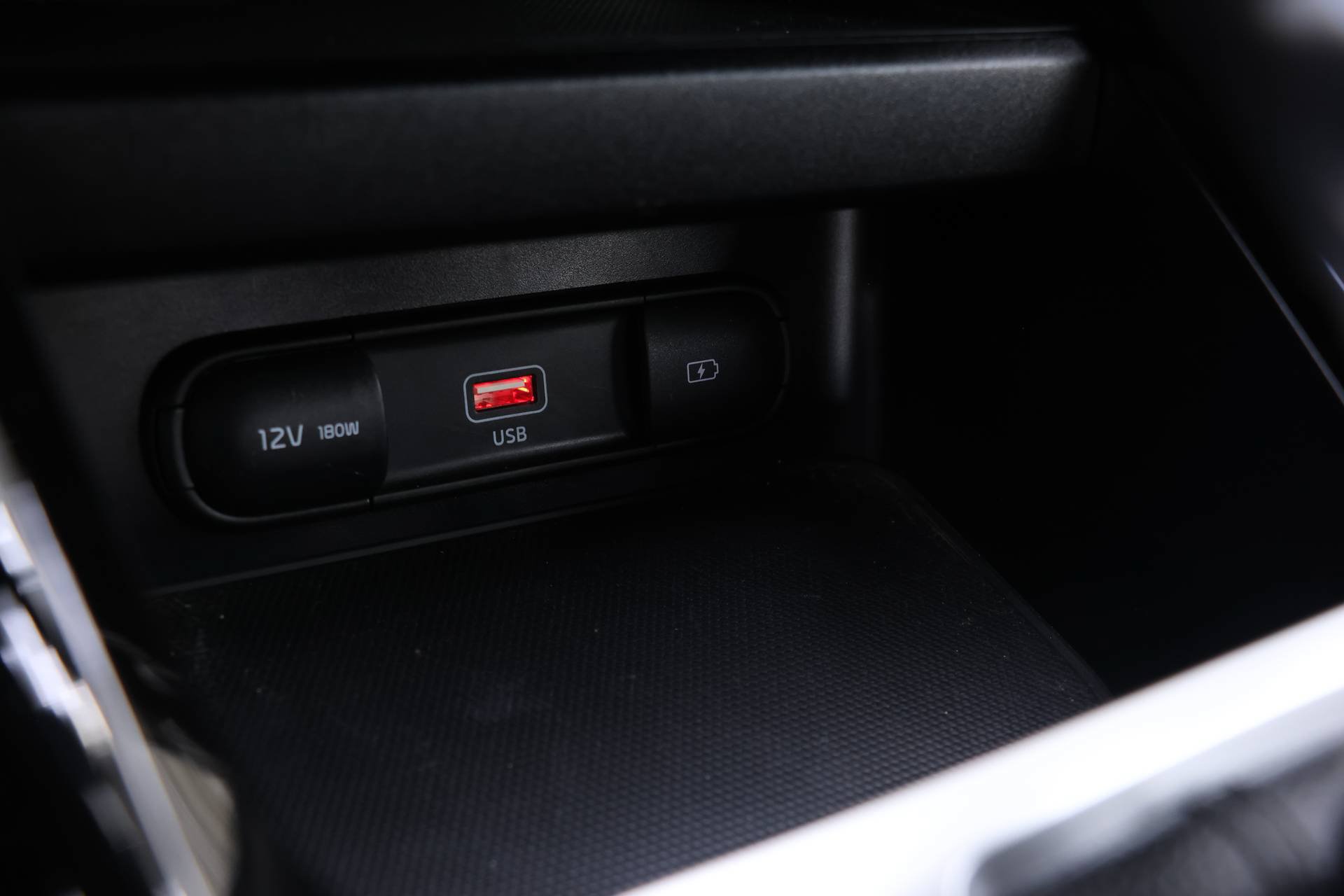 Used 2024 Kia Forte GT-Line FWD image 9