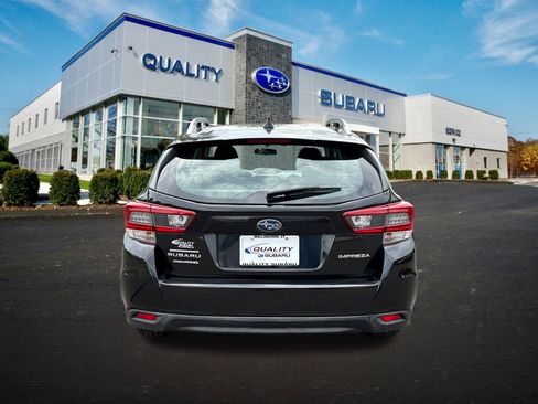 Used 2022 Subaru Impreza 2.0i Premium AWD/4WD image 3