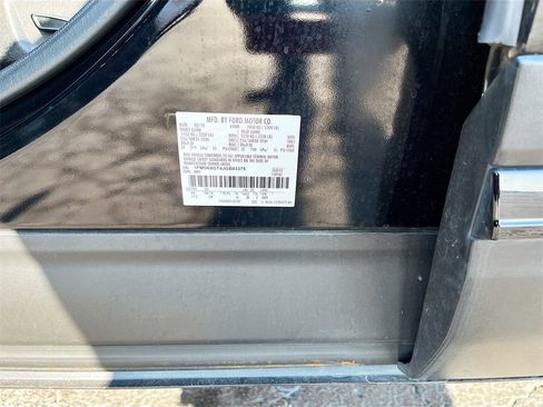 Used 2018 Ford Explorer Sport w/ Equipment Group 401A image 35