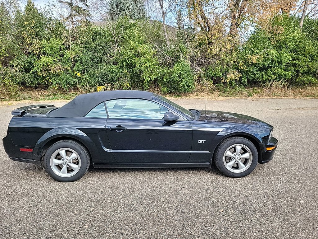 Used 2007 Ford Mustang GT Premium RWD image 11