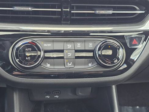 New 2026 Buick Envista Sport Touring w/ Convenience I Package FWD image 31