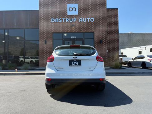 Used 2016 Ford Focus SE FWD image 7