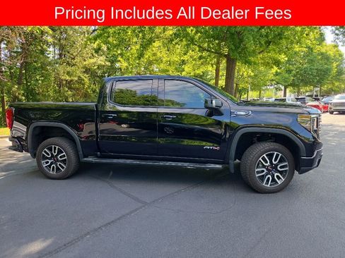 Used 2023 GMC Sierra 1500 AT4 w/ Technology Package AWD/4WD image 16