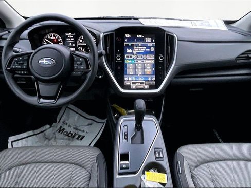Used 2024 Subaru Crosstrek 2.0i Premium image 8