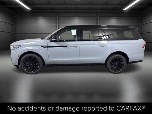 New 2025 Lincoln Navigator L Reserve w/ Jet Appearance Package image 3