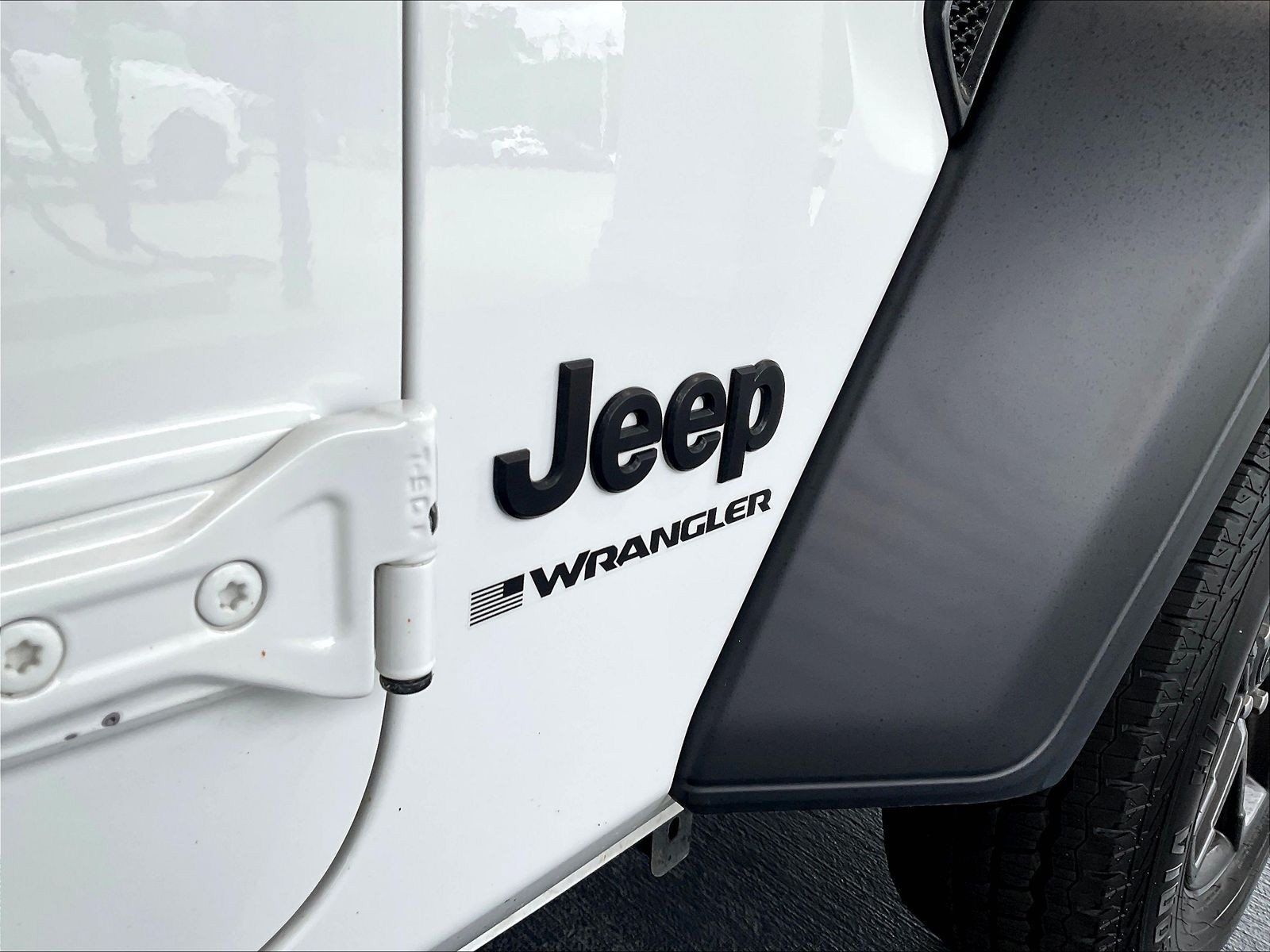 Used 2024 Jeep Wrangler Unlimited Sport AWD/4WD image 24