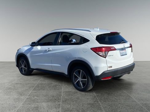 Used 2022 Honda HR-V EX image 3