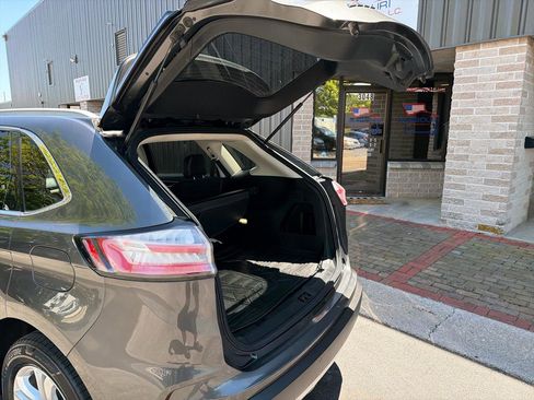 Used 2020 Ford Edge SEL w/ Cargo Accessory Package FWD image 19