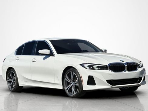 Used 2024 BMW 330i Sedan w/ Premium Package RWD image 7