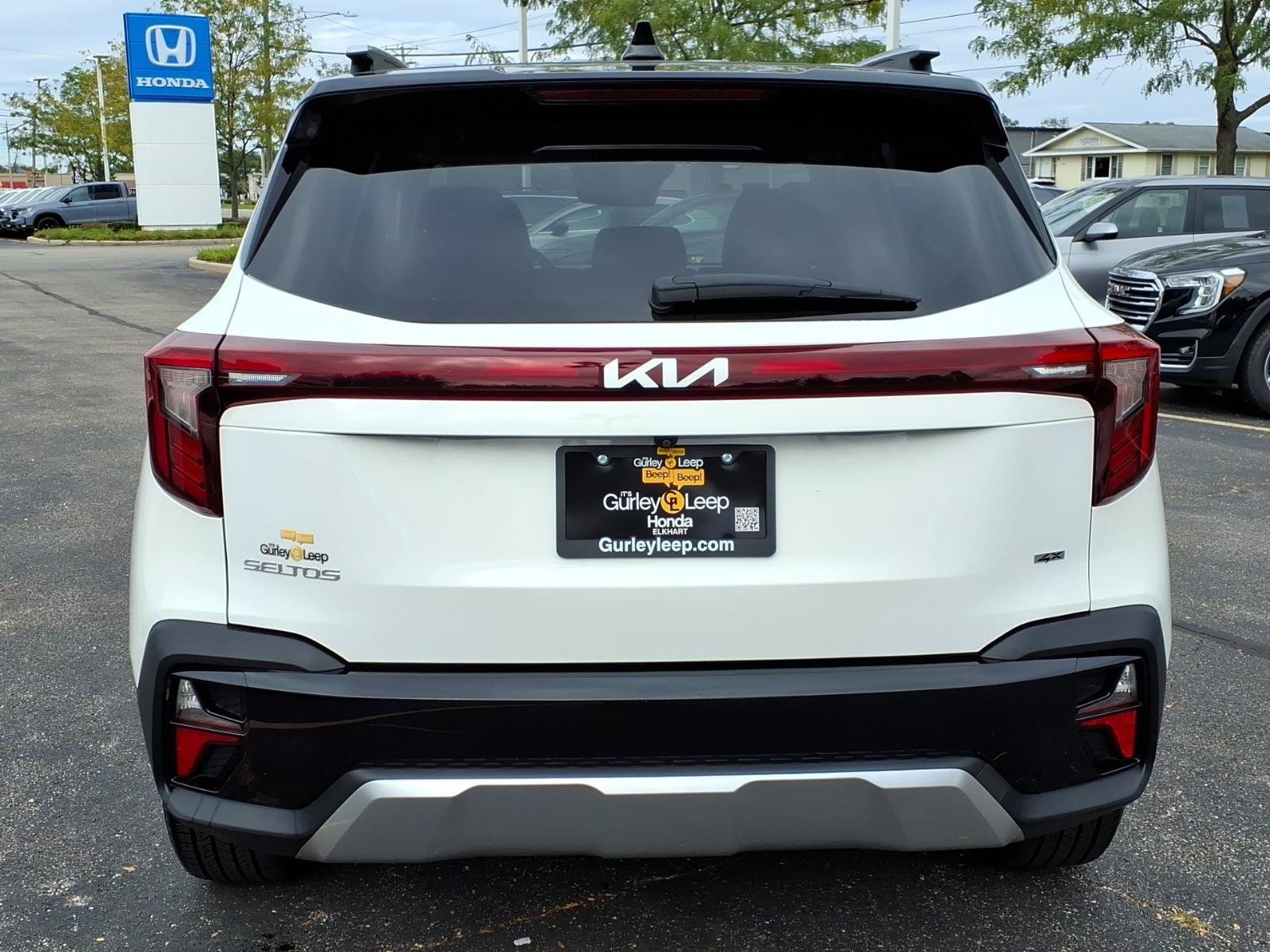 Used 2024 Kia Seltos S AWD/4WD image 10