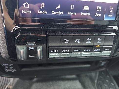 New 2026 RAM 5500 Tradesman image 9