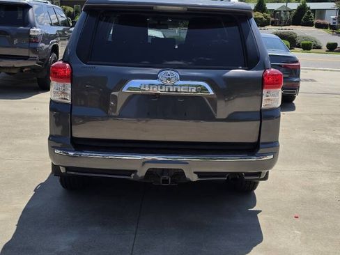 Used 2013 Toyota 4Runner SR5 w/ Convenience Pkg RWD image 15