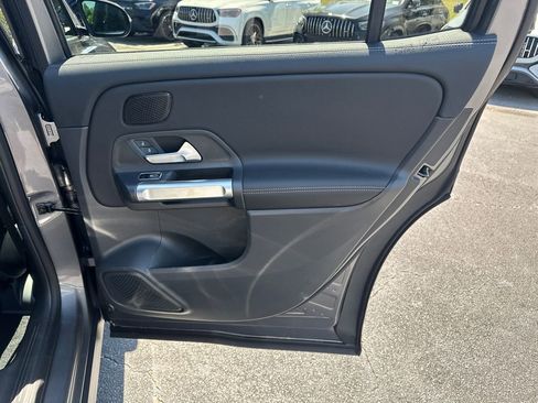 New 2026 Mercedes-Benz GLB 250 4MATIC image 18