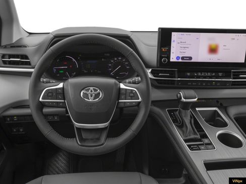 New 2026 Toyota Sienna XLE FWD image 7