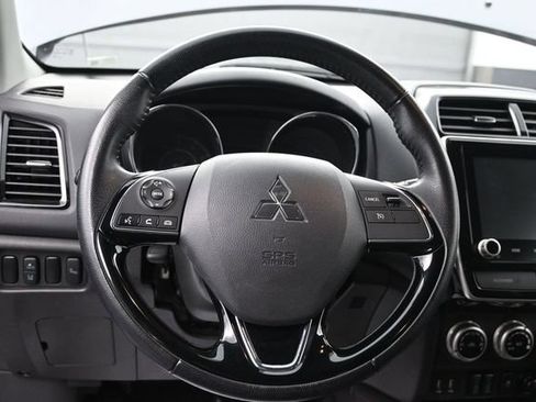 Used 2024 Mitsubishi Outlander Sport SE AWD/4WD image 32