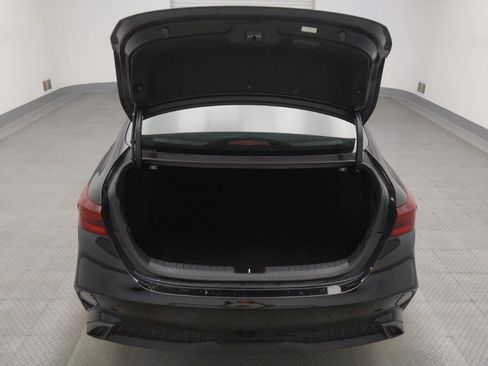 Used 2023 Kia Forte LXS image 29