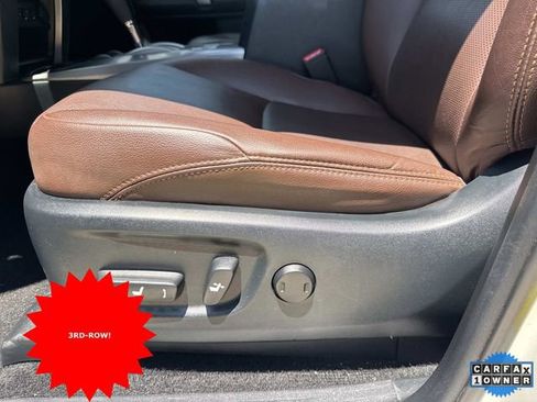 Used 2023 Toyota 4Runner Limited image 11