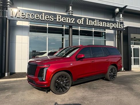 Used 2026 Cadillac Escalade Platinum Sport w/ LPO, ONYX Package AWD/4WD image 1
