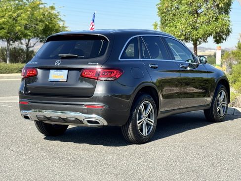 Used 2021 Mercedes-Benz GLC 300 4MATIC image 9