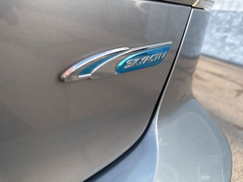 Used 2012 MAZDA MAZDA3 i Grand Touring image 13