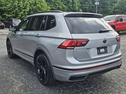 Used 2023 Volkswagen Tiguan SE R-Line FWD image 5