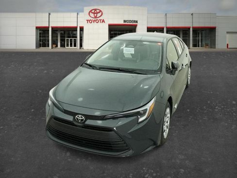 New 2026 Toyota Corolla LE FWD image 15
