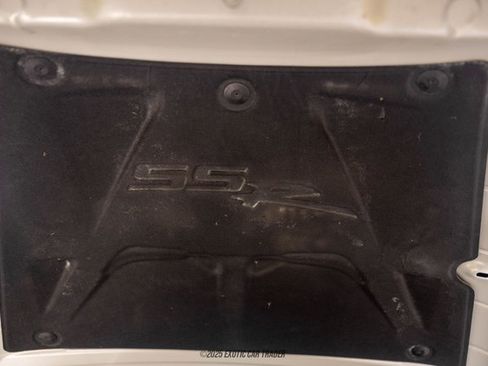 Used 2005 Chevrolet SSR w/ Preferred Equipment Group image 67