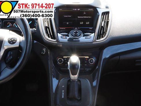 Used 2014 Ford Escape Titanium AWD/4WD image 21
