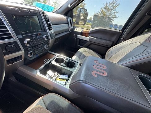 Used 2017 Ford F250 King Ranch w/ King Ranch Ultimate Package AWD/4WD image 27