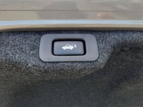 Used 2016 Lexus ES 350 w/ Luxury Package w/Wood Trim FWD image 7