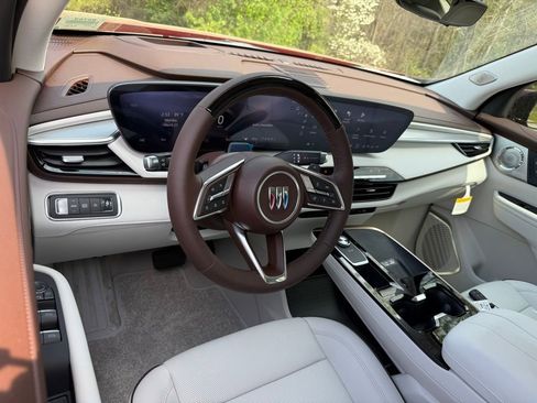 New 2026 Buick Enclave Avenir w/ Super Cruise Package FWD image 3