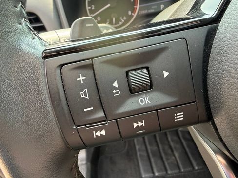 Used 2023 Nissan Rogue SV w/ SV Premium B Package AWD/4WD image 31